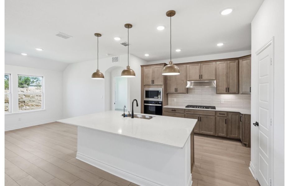 Representative furnished interior of a home built from the Dayton by Pulte Homes in Davis Ranch, San Antonio (Image 6).