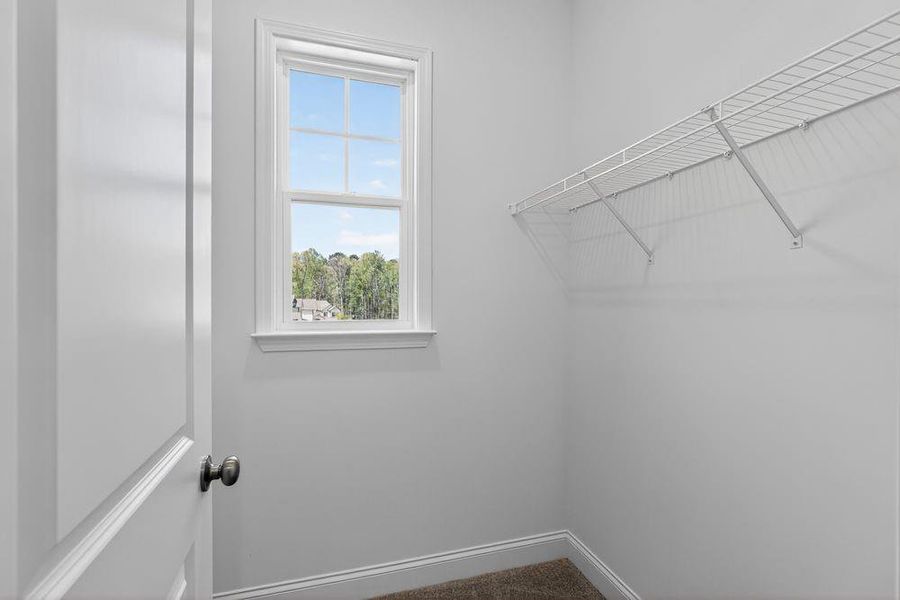 Spacious, unfurnished interior of a new home in Bailey Fence, Dacula (Image 18).