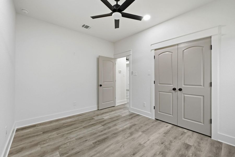 Spacious, unfurnished interior of a new home in , Bryan (Image 17).