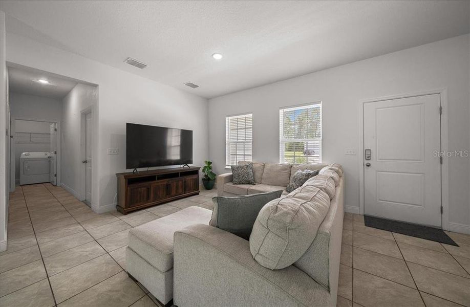 Furnished interior view inside a new home in , Ocala (Image 8).
