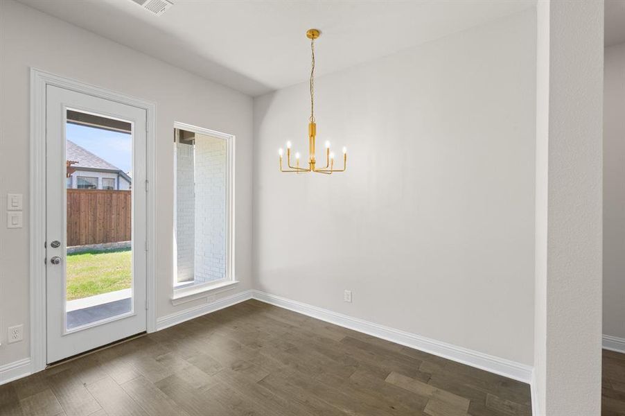 Spacious, unfurnished interior of a new home in BridgeWater - Phase 1, Midlothian (Image 28).
