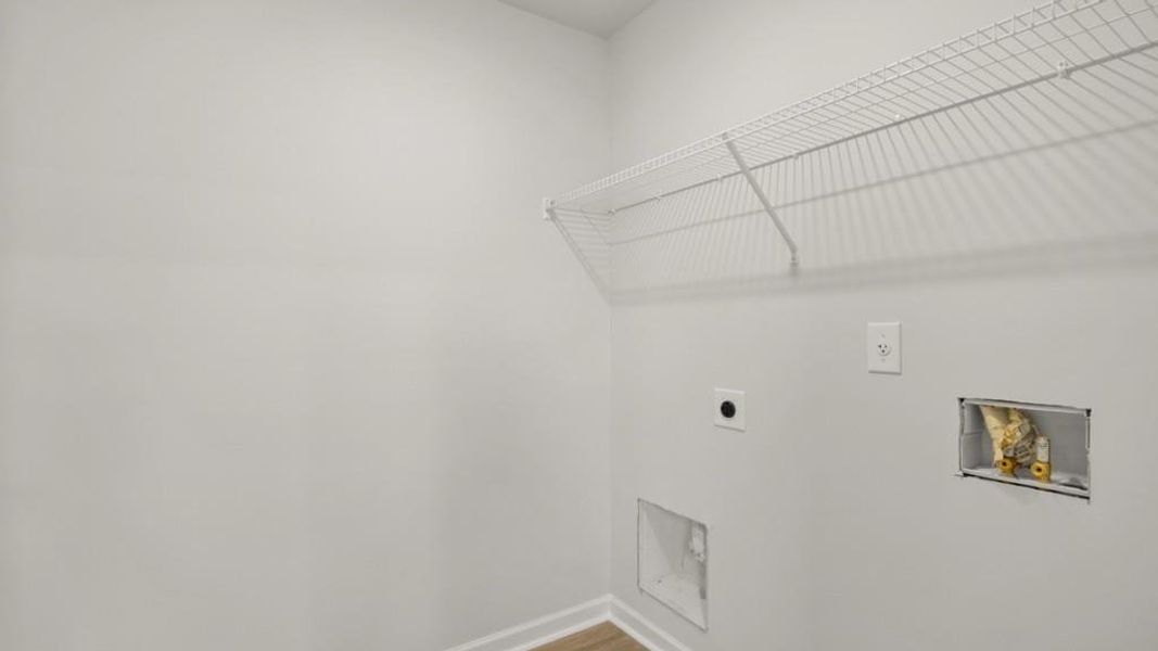Spacious, unfurnished interior of a new home in Braselton Village, Braselton (Image 29).
