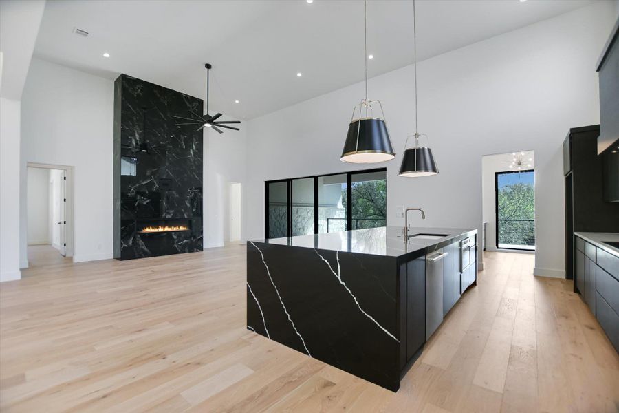 Furnished interior view inside a new home in , Horseshoe Bay (Image 19).