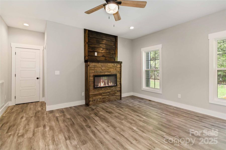 Image 30 of a home in .