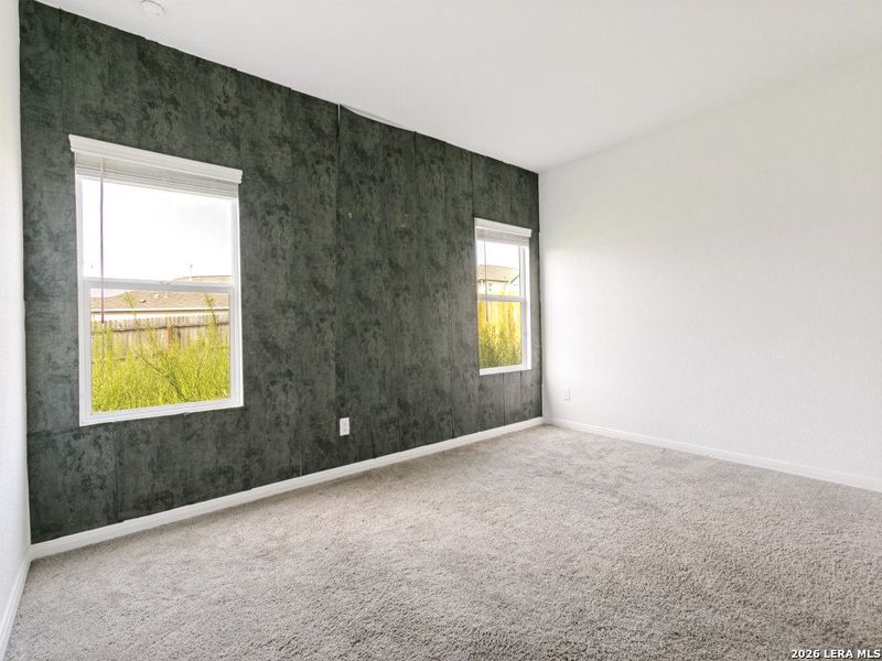 Spacious, unfurnished interior of a new home in , Converse (Image 9).