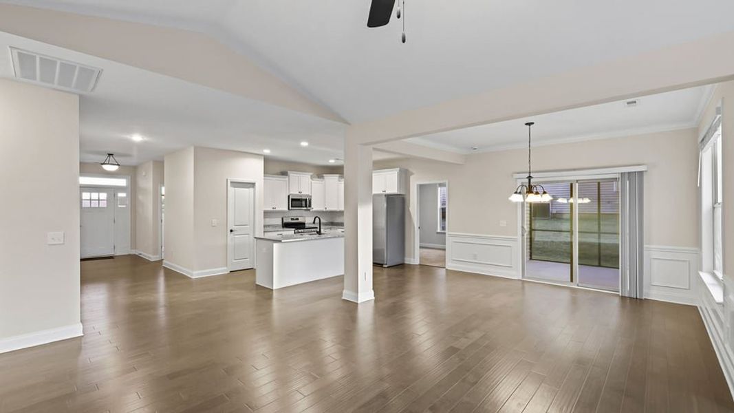 Spacious, unfurnished interior of a new home in Palmetto Valley, Anderson (Image 23).