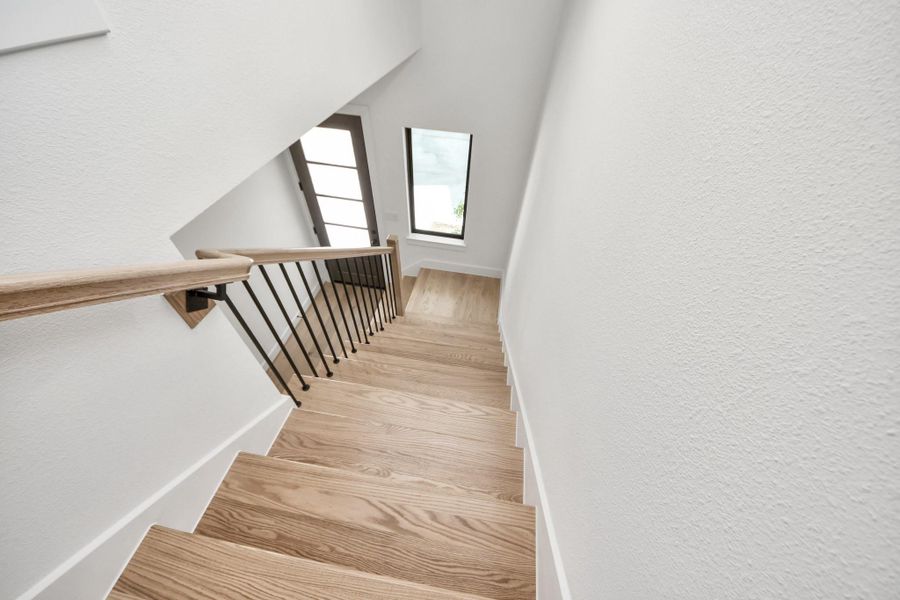 Spacious, unfurnished interior of a new home in Caywood Place, Houston (Image 30).