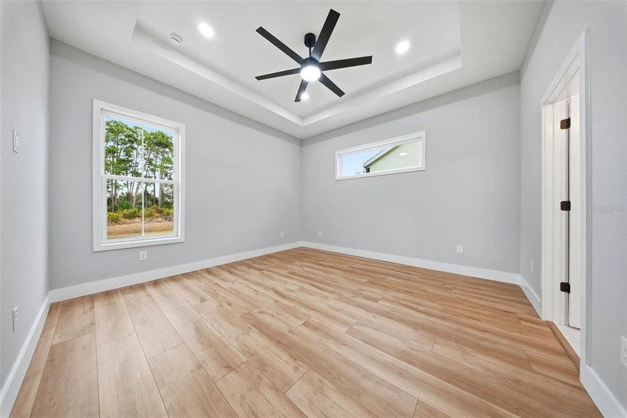 Spacious, unfurnished interior of a new home in , Punta Gorda (Image 32).