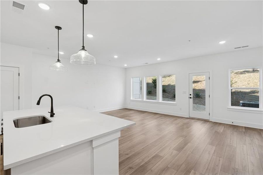 Spacious, unfurnished interior of a new home in Grandview Terrace, Canton (Image 13).