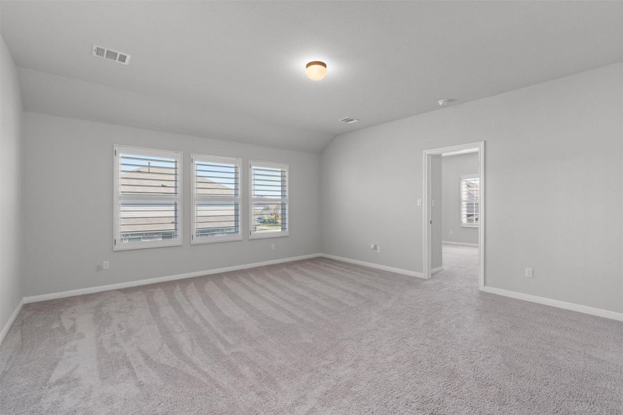 The second living area upstairs is perfect as game, play or media room.