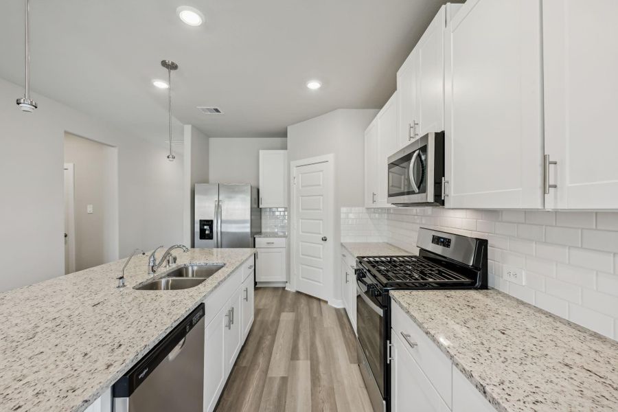 Photo is not of the actual home but is an inspirational photo of builder’s model home and may depict options, furnishings, and/or decorator features that are not included. Photo is not of the actual home but is an inspirational photo of builder’s model home and may depict options, furnishings, and/or decorator features that are not included.