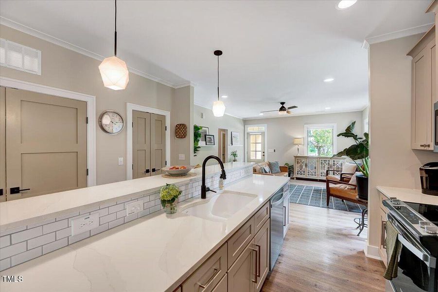 13-2975 Carolyn Dr-13 13-2975 Carolyn Dr-13