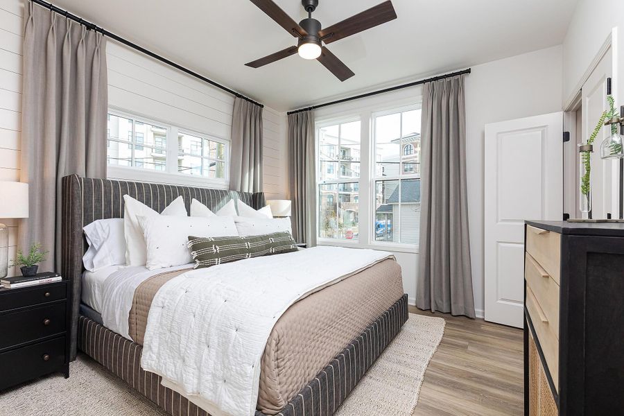 Furnished interior view inside a new home in BelleWether, Chattanooga (Image 7).