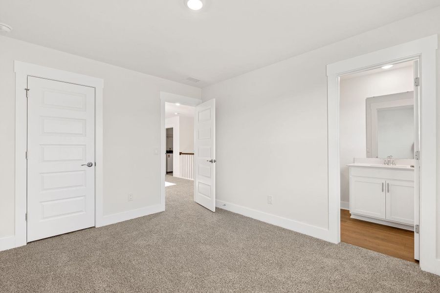 Spacious, unfurnished interior of a new home in , Summerville (Image 47). Spacious, unfurnished interior of a new home in , Summerville (Image 47).