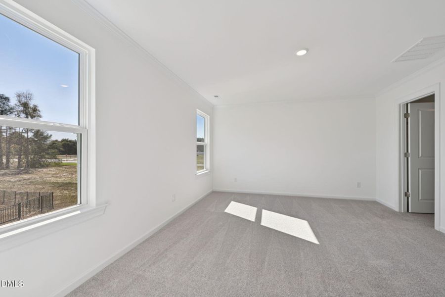 73-web-or-mls-513 Soar Ln - 024