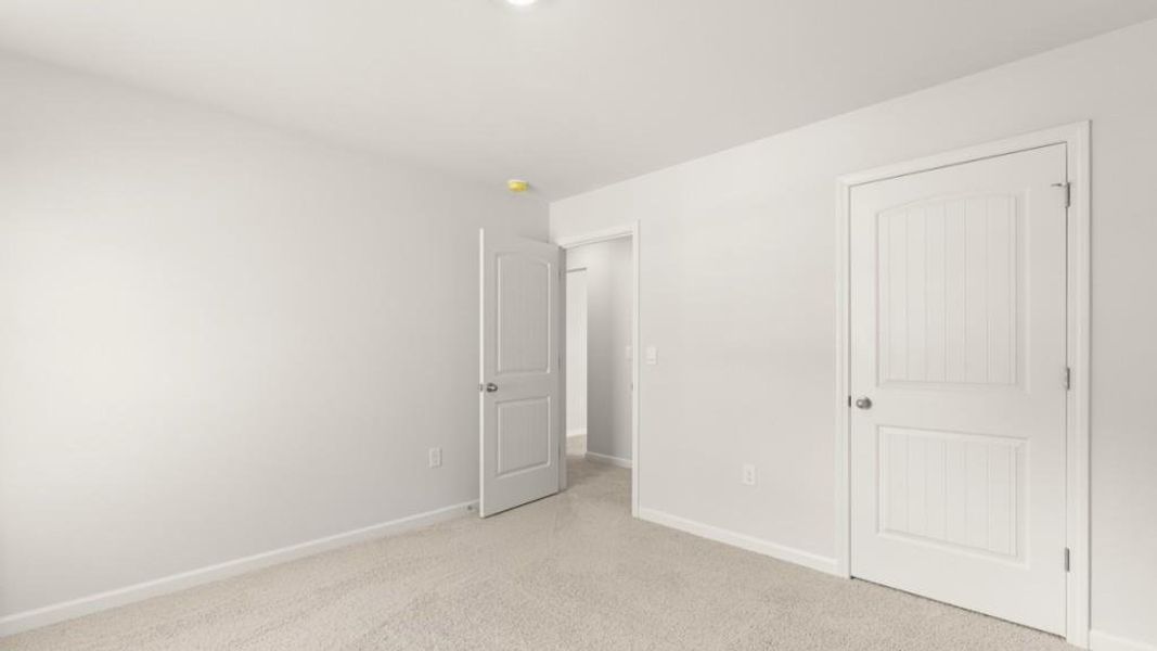 Spacious, unfurnished interior of a new home in Liberty Crossing, Braselton (Image 28).