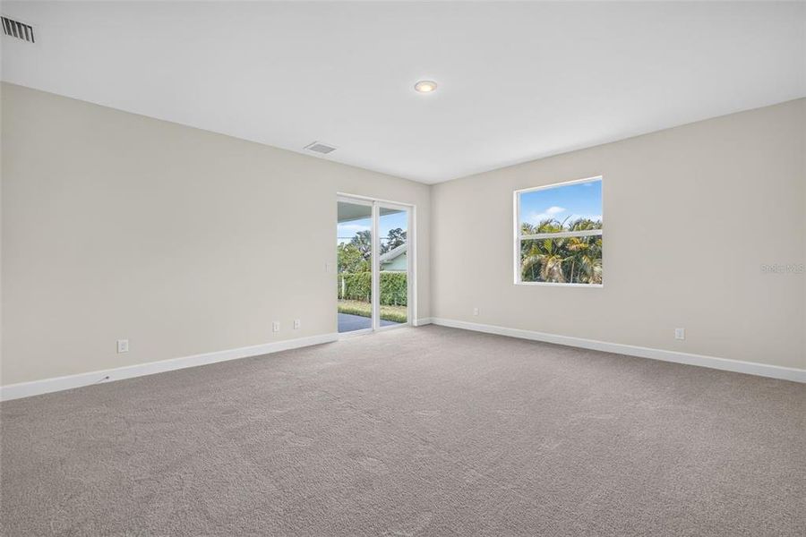 Spacious, unfurnished interior of a new home in , Port Charlotte (Image 23).