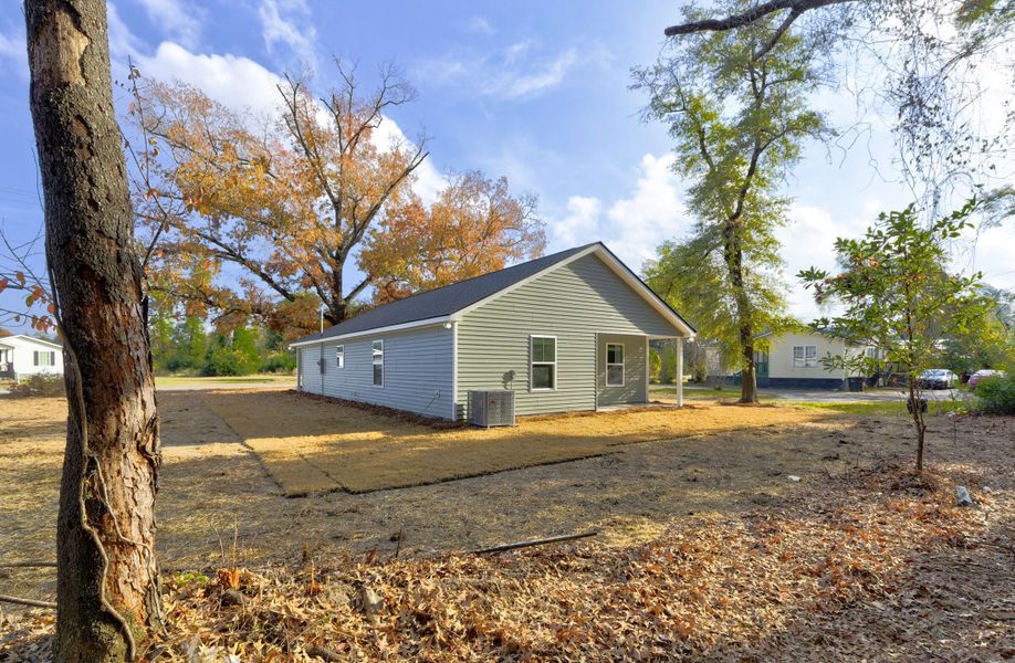 Exterior details and patio area of a home in , Walterboro (Image 24).