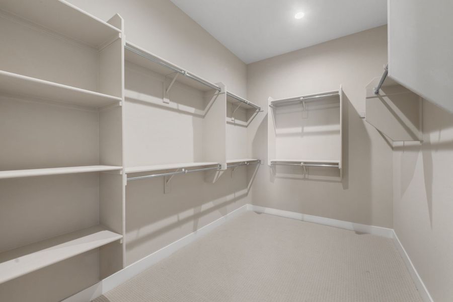 Spacious, unfurnished interior of a new home in Legado West, Queen Creek (Image 25).
