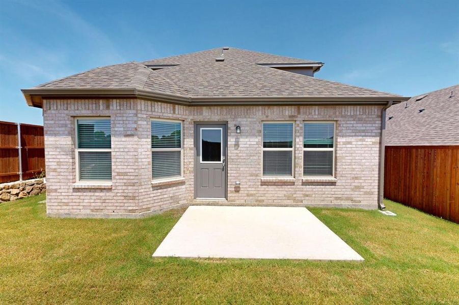 Front exterior of a new home in ValleyBrooke, Mesquite, TX, highlighting curb appeal (Image 14). Front exterior of a new home in ValleyBrooke, Mesquite, TX, highlighting curb appeal (Image 14).