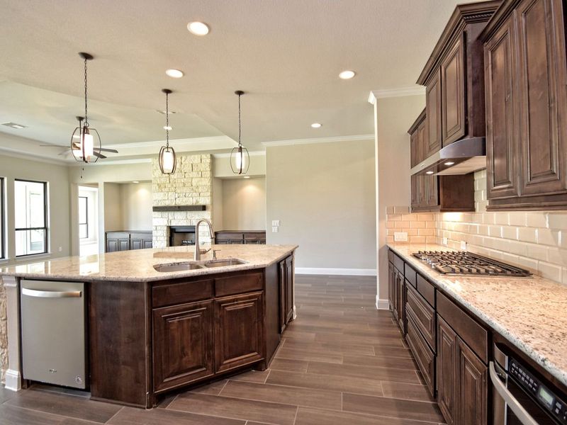 Representative furnished interior of a home built from the San Simeon I by Giddens Homes in Clearwater Ranch, Liberty Hill (Image 246).