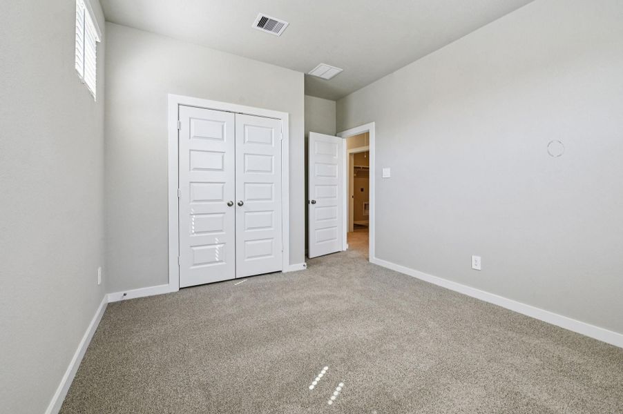 Photo is not of the actual home, but is an inspirational photo of builder’s model home and may depict options, furnishings, and/or decorator features that are not included
