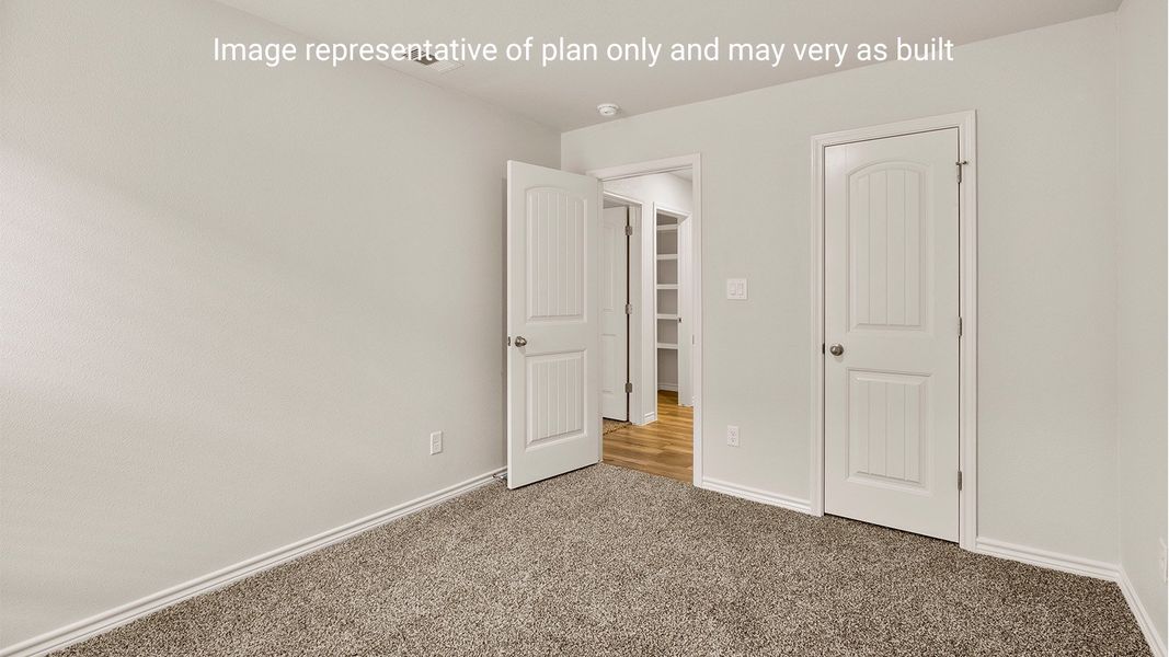 Spacious, unfurnished interior of a new home in London Towne, Corpus Christi (Image 22).