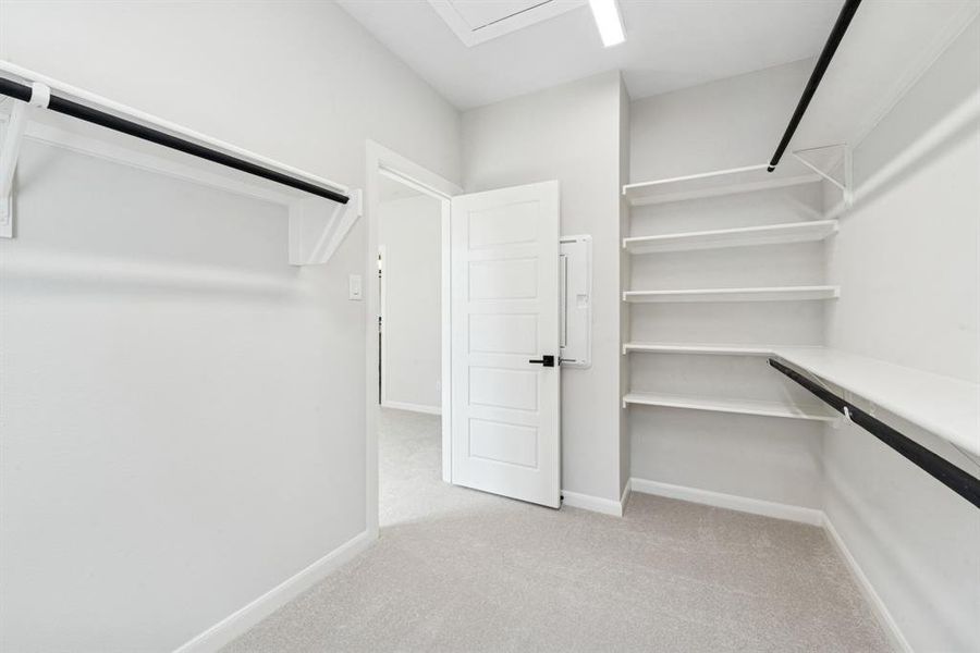 Spacious, unfurnished interior of a new home in Hillside at Las Colinas, Irving (Image 24). Spacious, unfurnished interior of a new home in Hillside at Las Colinas, Irving (Image 24).