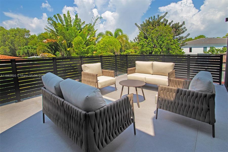 Furnished interior view inside a new home in , Miami (Image 53).