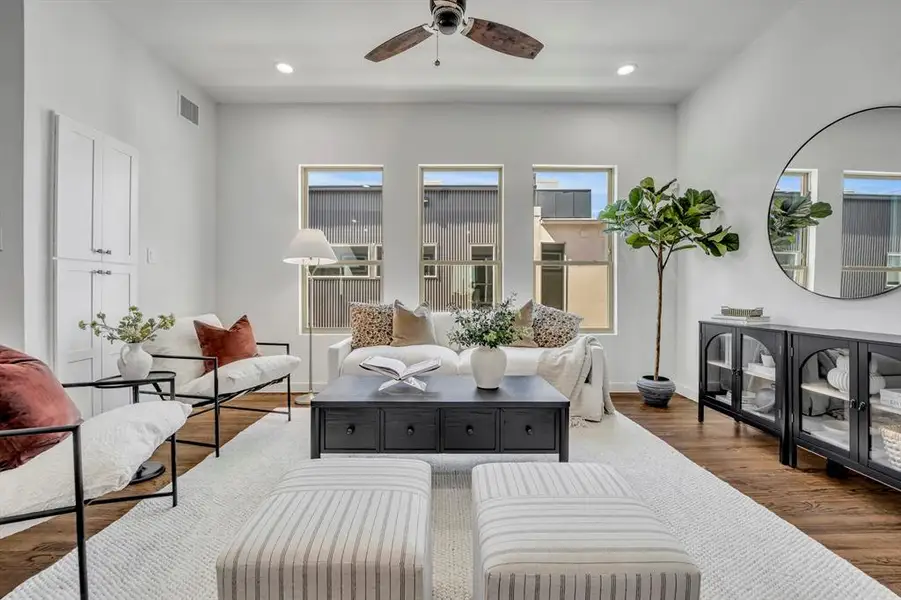 Furnished interior view inside a new home in , Dallas (Image 2). Furnished interior view inside a new home in , Dallas (Image 2).