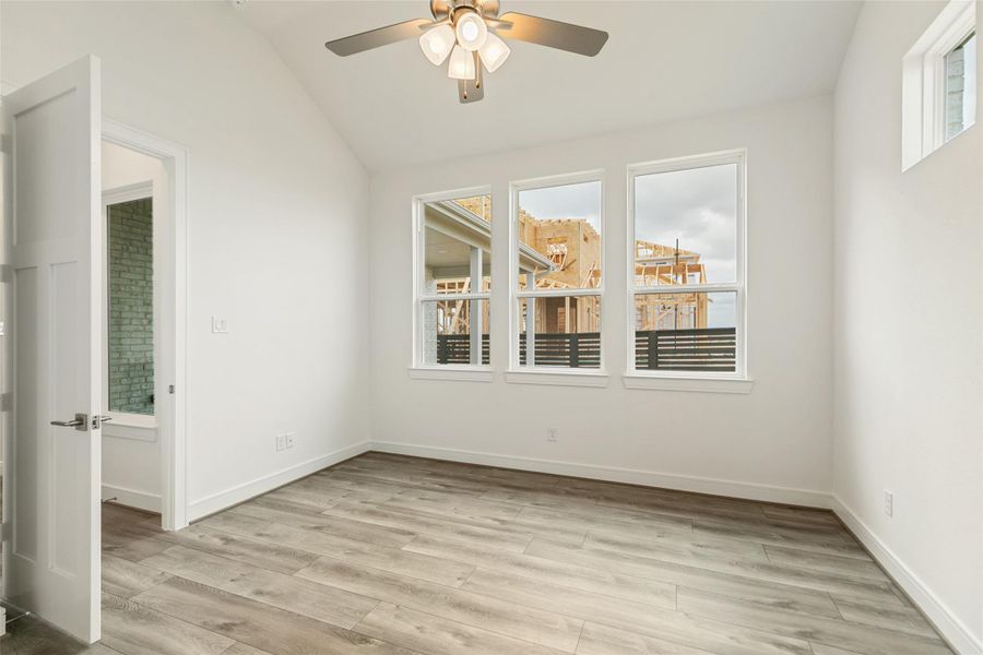 Spacious, unfurnished interior of a new home in Bridgeland Central, Cypress (Image 26).