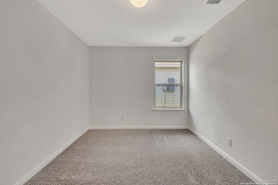 Spacious, unfurnished interior of a new home in Park Place, New Braunfels (Image 35). Spacious, unfurnished interior of a new home in Park Place, New Braunfels (Image 35).