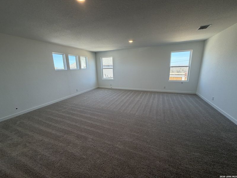 Spacious, unfurnished interior of a new home in The Wilder, Adkins (Image 18).