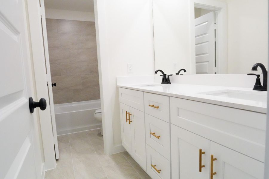 Furnished interior view inside a new home in Foxtail Palms, Manvel (Image 12).