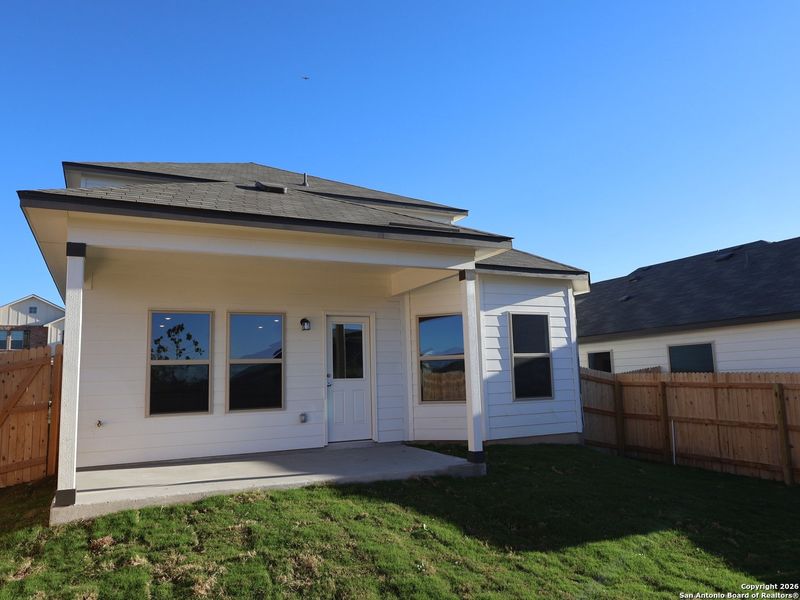 Exterior details and patio area of a home in Paloma Park, Converse (Image 21).