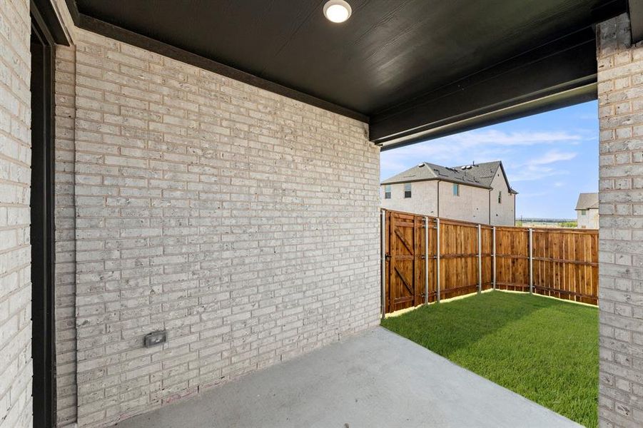 27. 1429 Tipperary - Patio 27. 1429 Tipperary - Patio