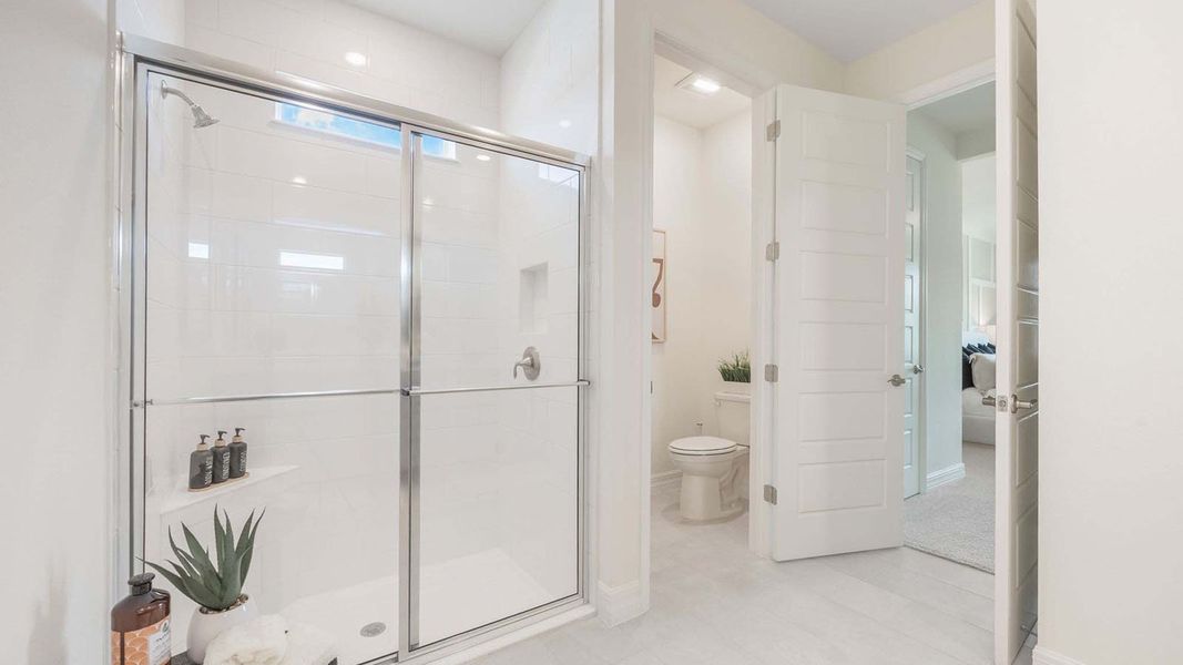 Furnished interior view inside a new home in Lakes of Mount Dora, Mount Dora (Image 28). Furnished interior view inside a new home in Lakes of Mount Dora, Mount Dora (Image 28).