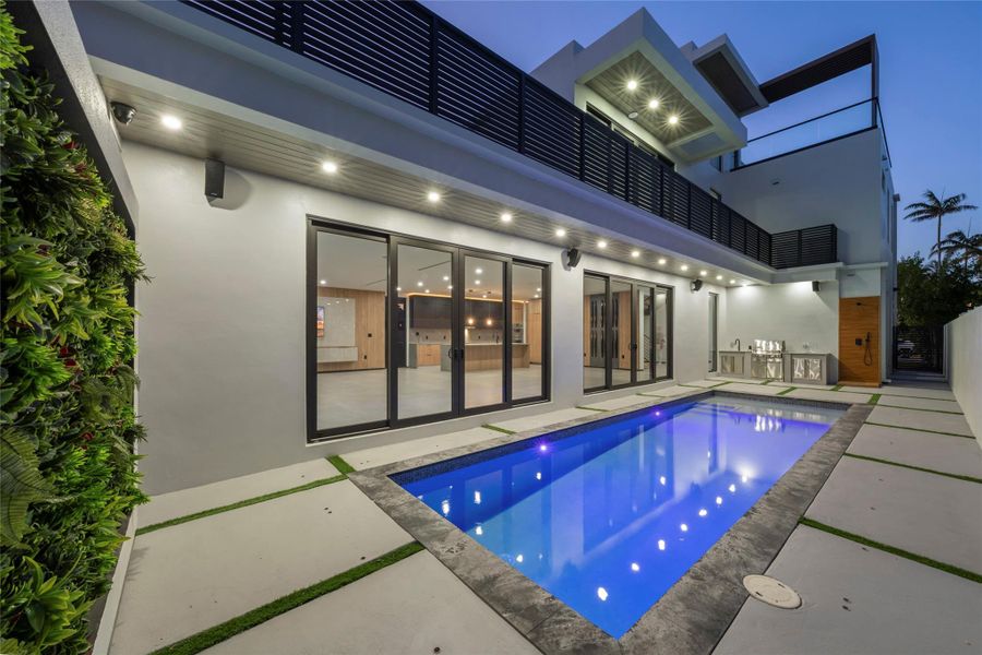 Image 23 of a home in .