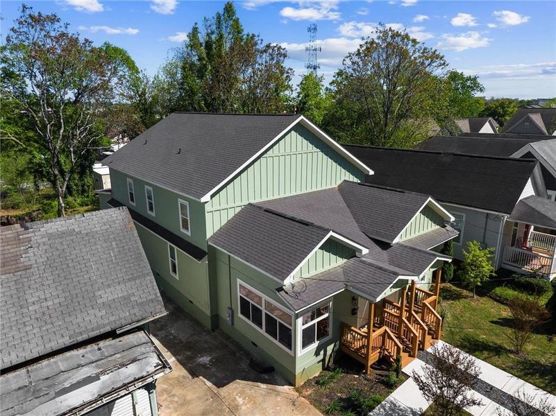 Image 87 of a home in .