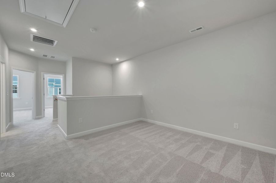 RAL_MewsatHoldingVillage_Wilson-MewsatHo RAL_MewsatHoldingVillage_Wilson-MewsatHo