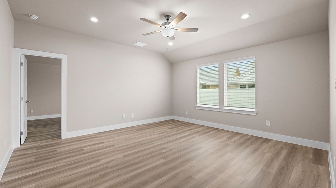Spacious, unfurnished interior of a new home in The Islands of Rockport, Rockport (Image 15).