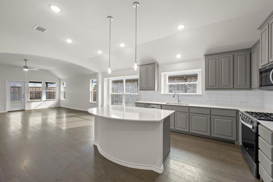 810 Misty- Kitchen-1