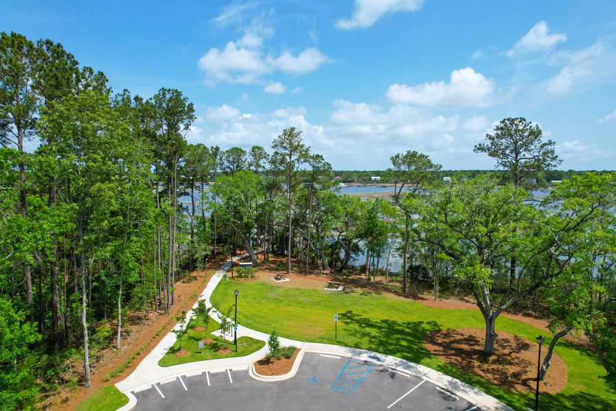 Community amenities in , Mount Pleasant (Image 72).