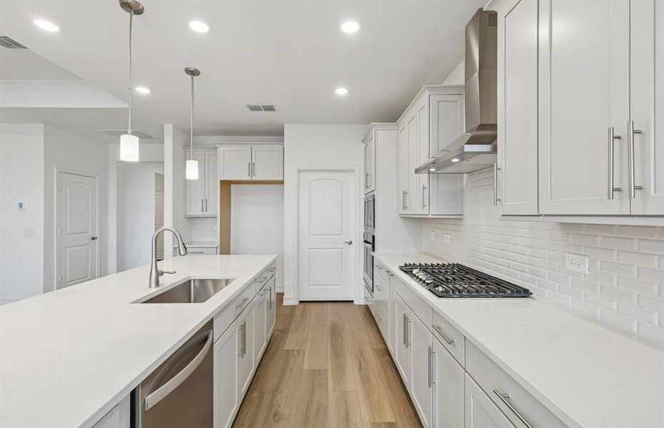 Built-in stainless steel appliances