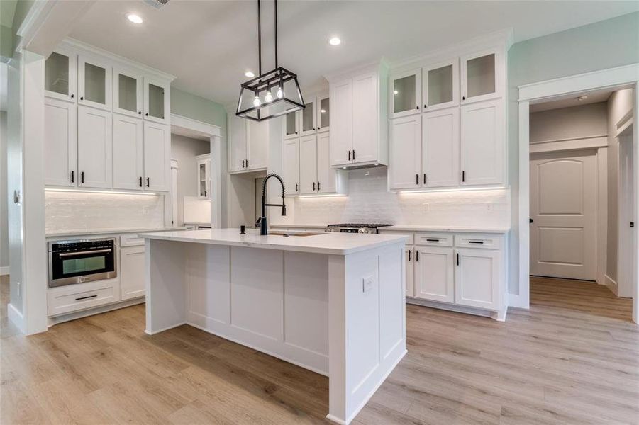 Furnished interior view inside a new home in , Caddo Mills (Image 9). Furnished interior view inside a new home in , Caddo Mills (Image 9).
