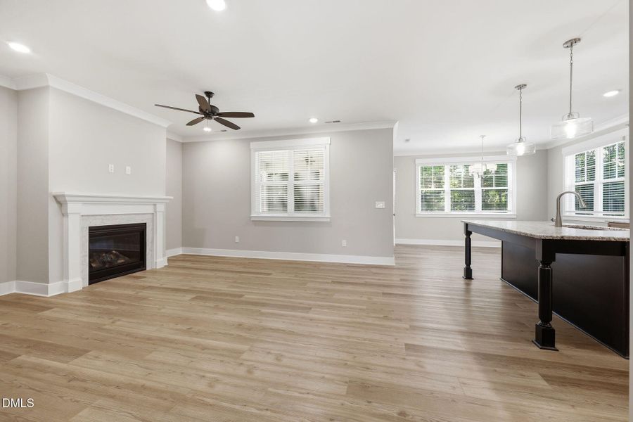 12-web-or-mls-6S8A8835 12-web-or-mls-6S8A8835