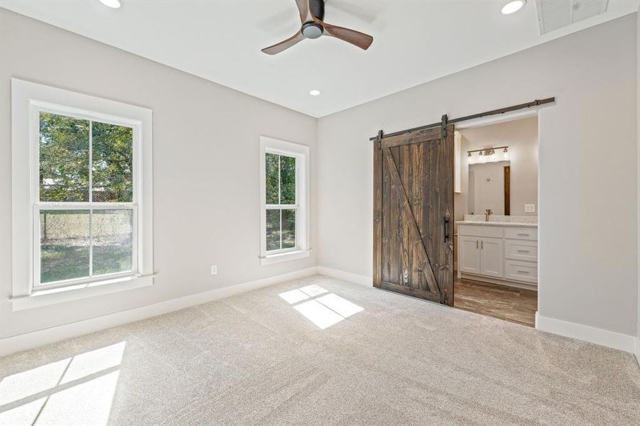 Spacious, unfurnished interior of a new home in , Stephenville (Image 20).