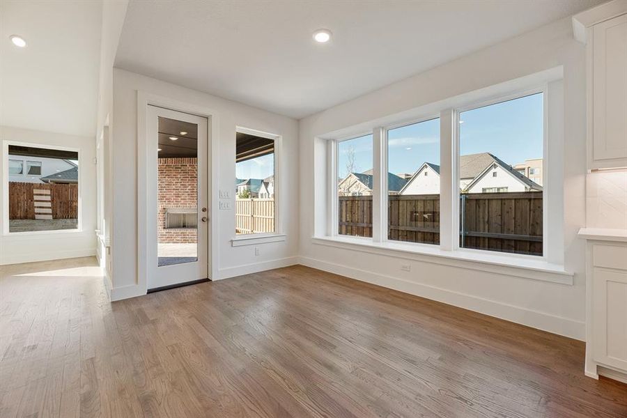 Spacious, unfurnished interior of a new home in Tavolo Park, Fort Worth (Image 34). Spacious, unfurnished interior of a new home in Tavolo Park, Fort Worth (Image 34).