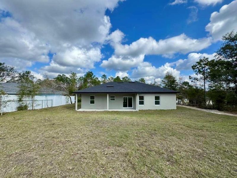 Exterior details and patio area of a home in , Citrus Springs (Image 20). Exterior details and patio area of a home in , Citrus Springs (Image 20).