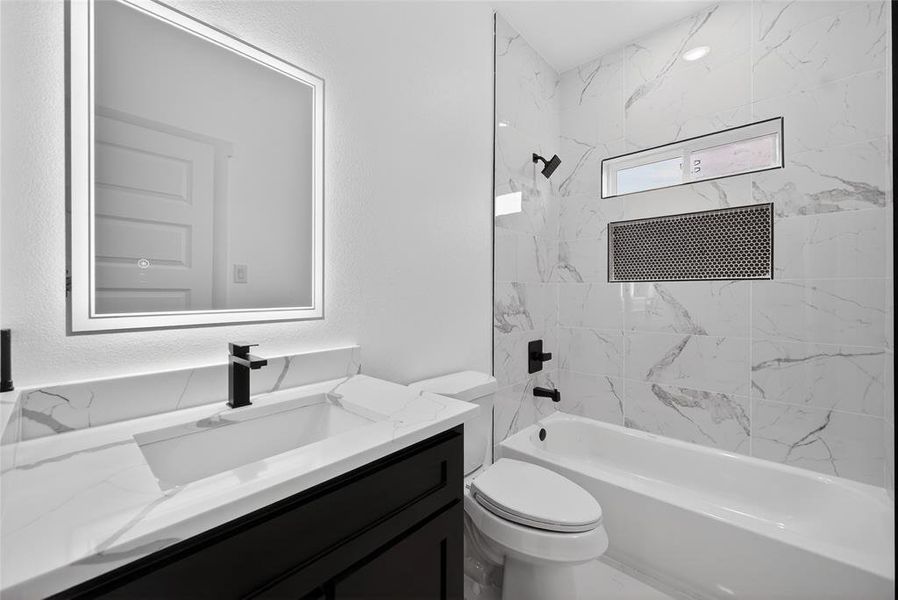 Furnished interior view inside a new home in , Glenn Heights (Image 15). Furnished interior view inside a new home in , Glenn Heights (Image 15).